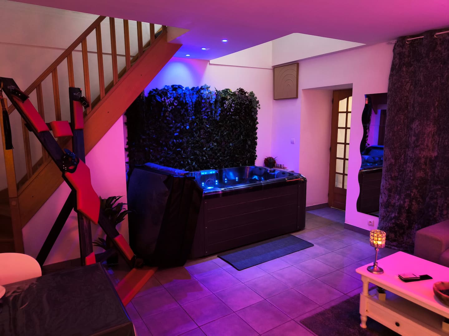 Le salon et son spa